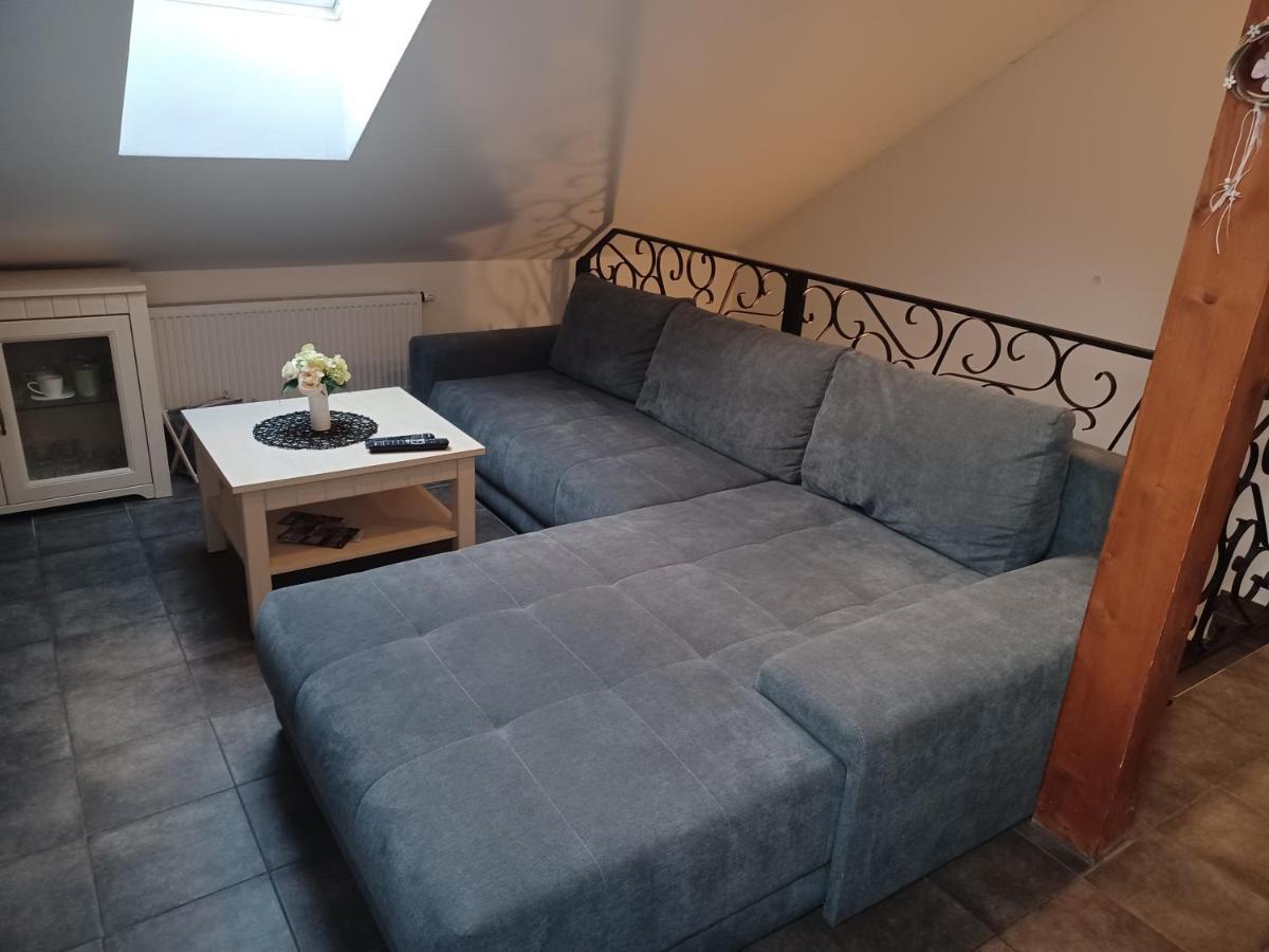 Apartmany Charlie Bešeňová Eksteriør billede